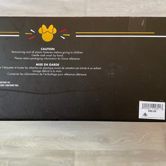 Collectible Mickey & Minnie Plush Dolls - Picture 4 of 5